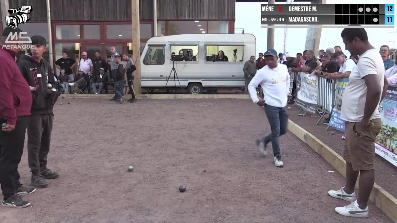Miniature de la vidéo : Pétanque : 57ème grand prix de la Capelle