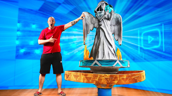 We Made a Giant 705-Pounds Chocolate Angel art!