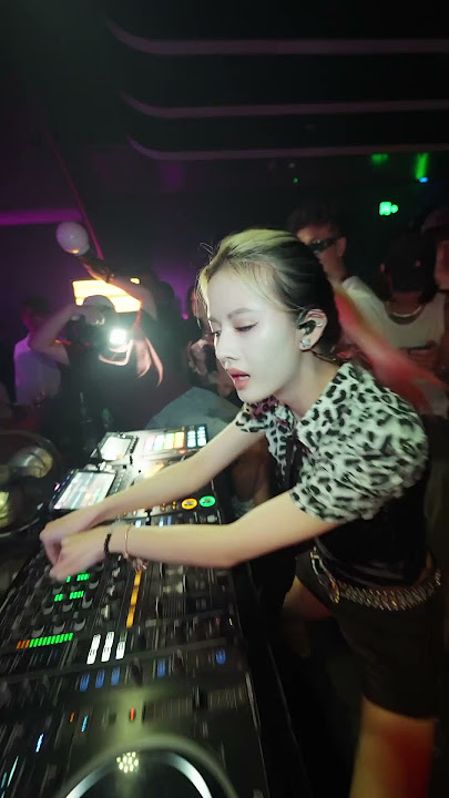Using SYNC means no skill? Then what is skill, really? 🐆 #dj#djsally#sally#pioneerdj#housemusic