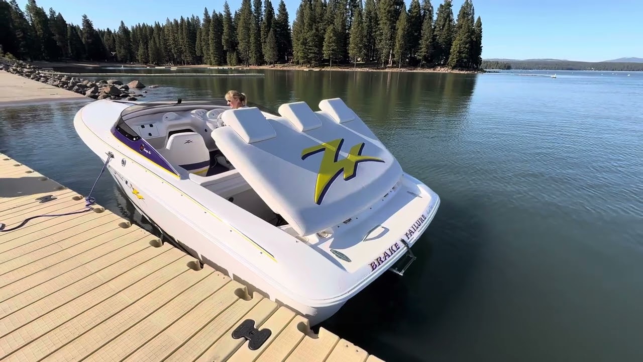 No Reserve: Original-Owner 1999 Donzi 22 ZX for sale on BaT