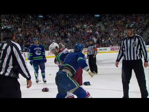 Canucks Vs Coyotes - Tanner Glass Vs Vernon Fiddle...