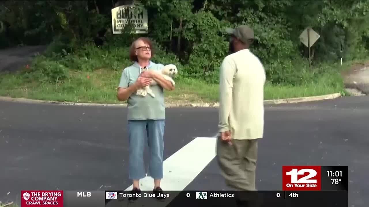Richmond woman meets man who rescued her from flood waters - YouTube