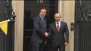 İngiltere Başbakanı Cameron Rus lider Putin'i ağırladı Resimi