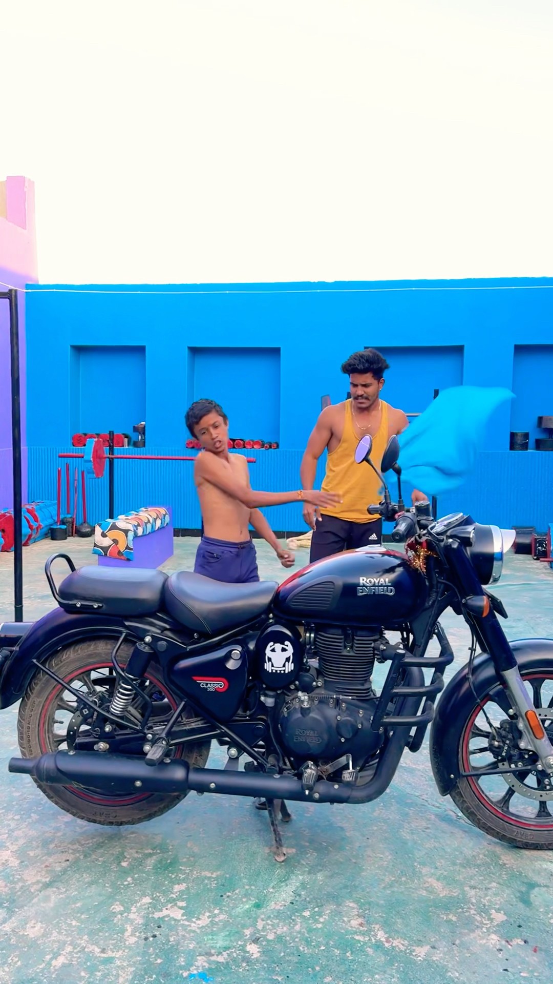 Bullet uthaa dala very Angry ??? #shortvideo #funnyvideo #shorts #shortsyoutube