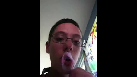 Big gum bubble