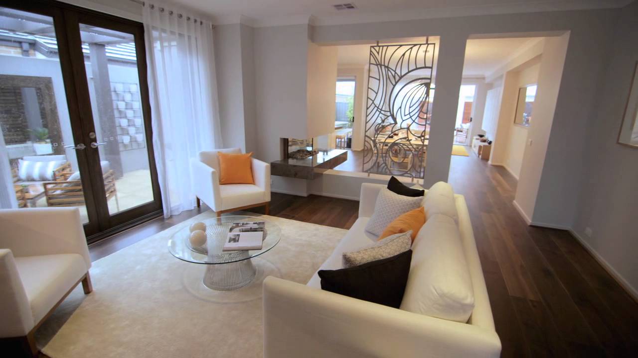 ONDI10-02_Devine_Vibe & Coolum