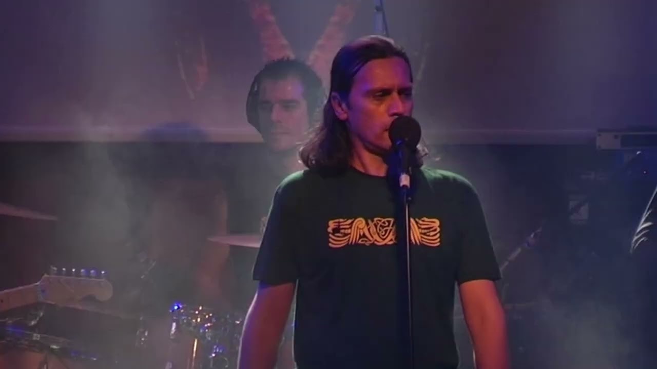 Ο ΑΝΘΡΩΠΟΣ ΕΛΕΦΑΝΤΑΣ ,ΜΩΡΑ ΣΤΗ ΦΩΤΙΑ LIVE ΚΥΤΤΑΡΟ