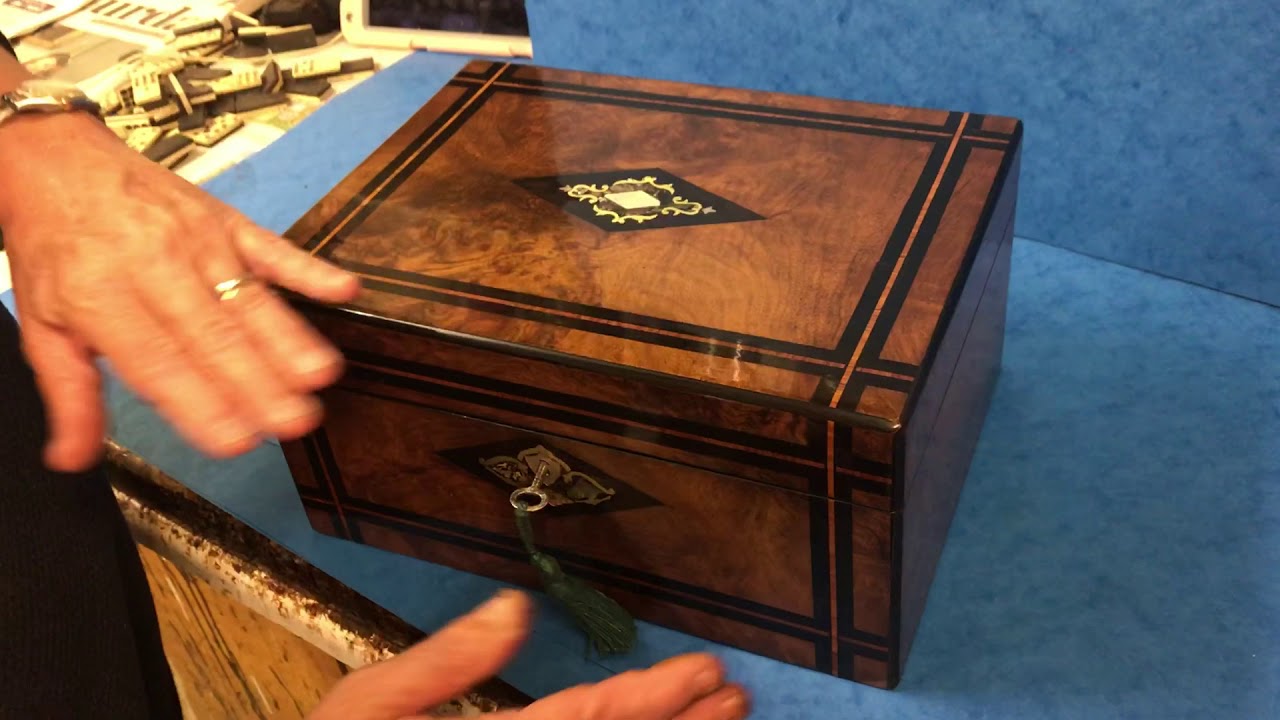 Antique Victorian Walnut Box