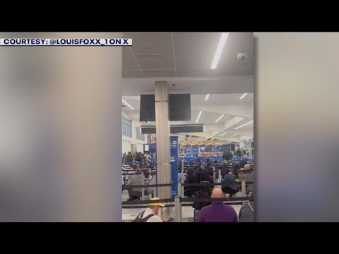 2 stabbed, including officer at Atlanta airport | FOX 5 News - YouTube
