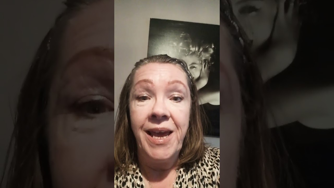 part dos( je suis desolee) Middle aged youth training scheme 🤣 aged 55 years old.