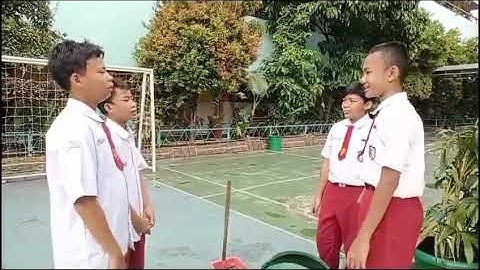 Tugas akhir TIK/Informatika membuat video iklan layanan masyarakat kelas 6D Azhfar dkk.