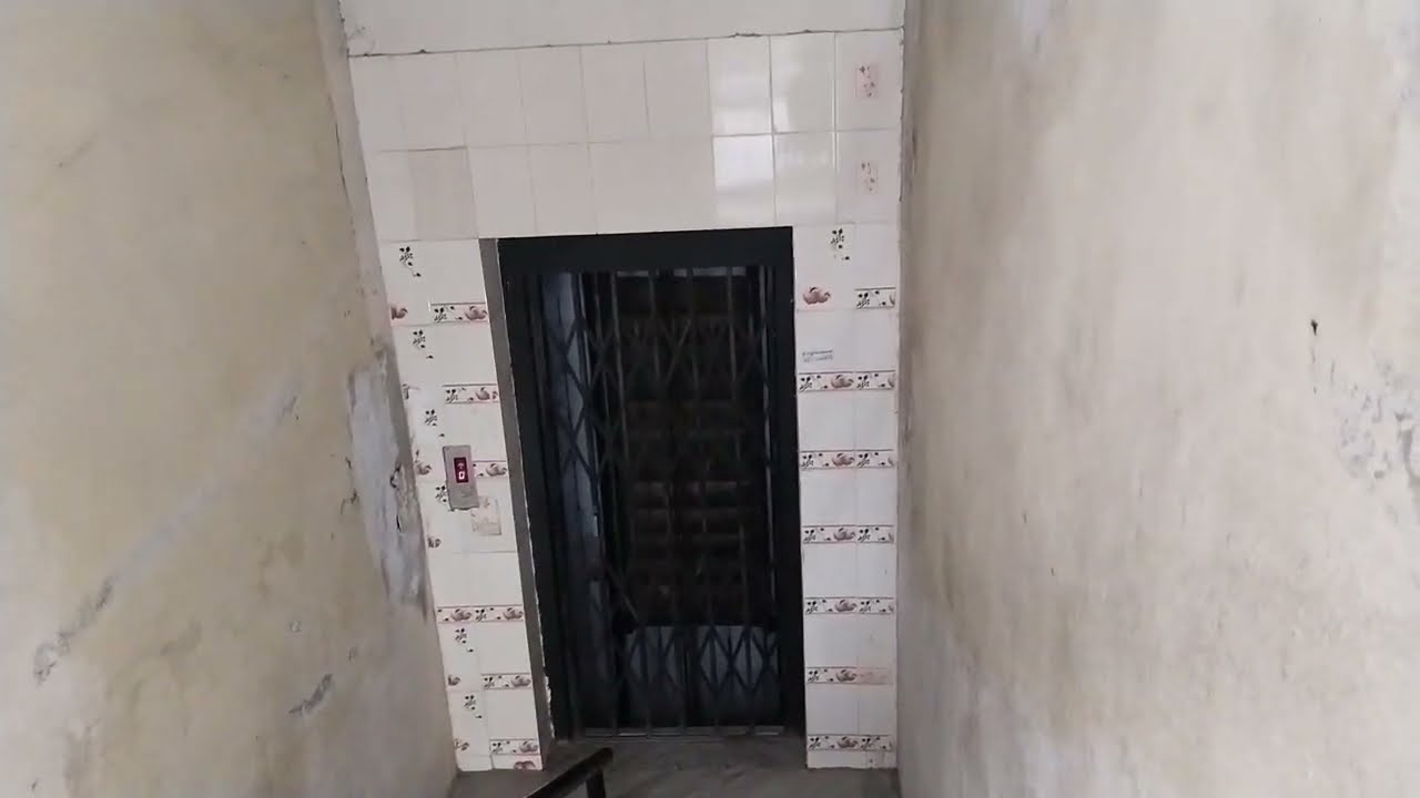 Lift system part inear part system 