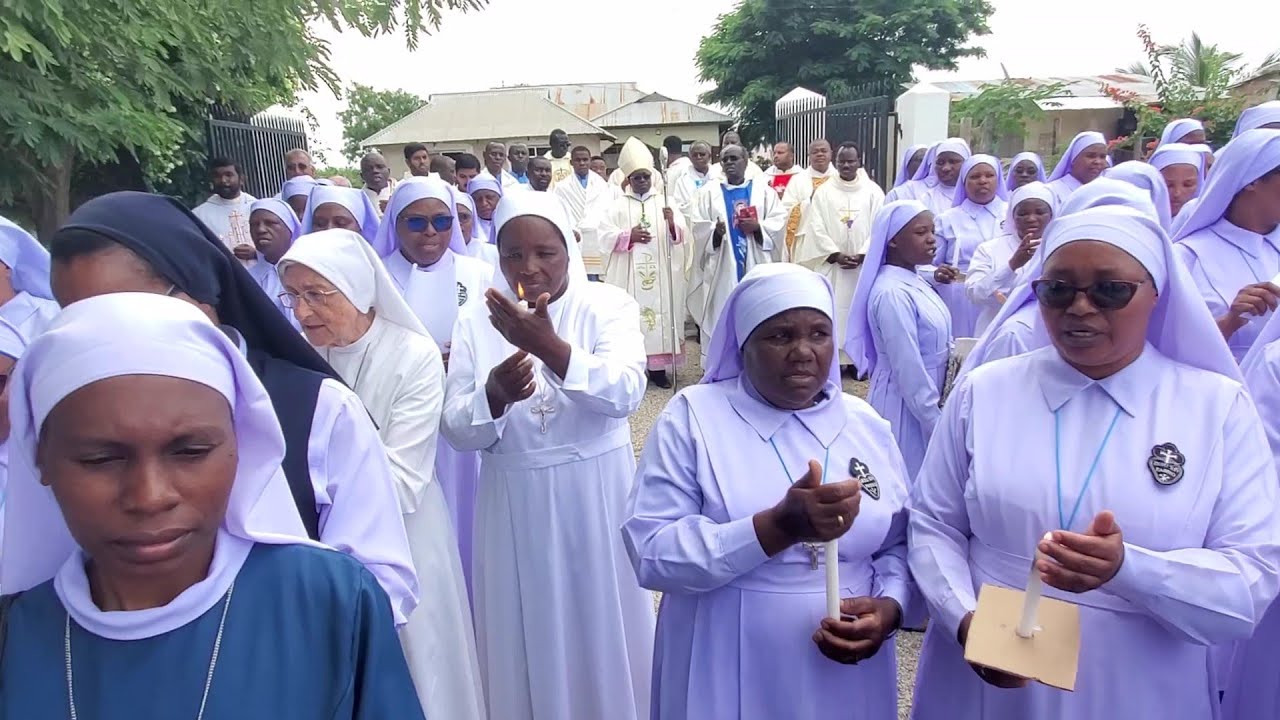 MISA TAKATIFU  SIKUKUU YA WATAWA ULIMWENGUNI, JIMBO KUU KATOLIKI LA DODOMA.