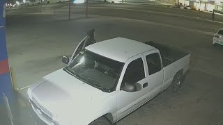 Man sought for robbing Albuquerque massage business