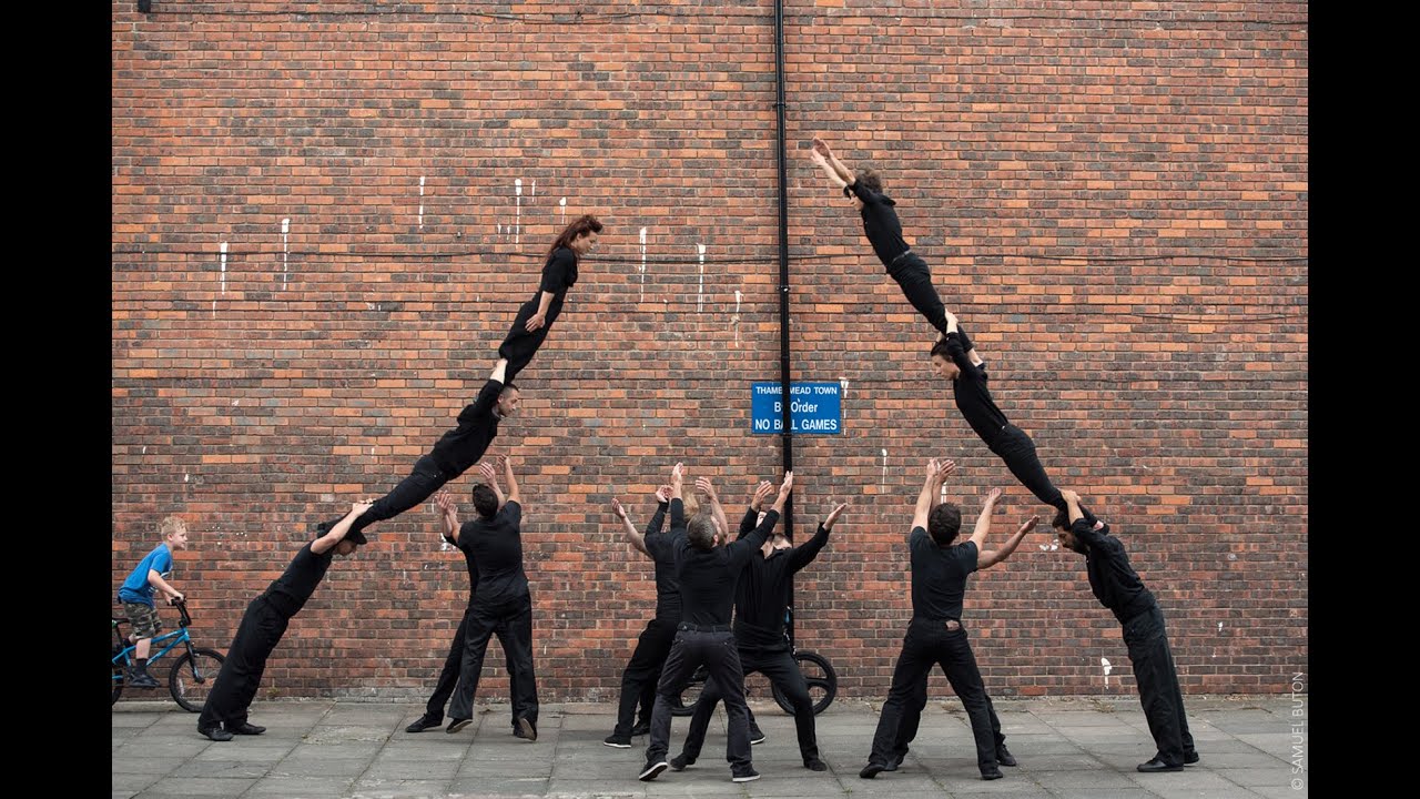 Les Voyages Exp. 5 - The Moorings / Thamesmead (London)