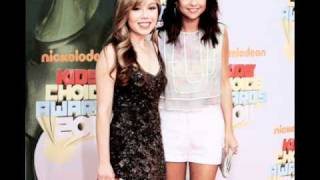Selena Gomez at the KCAs 2011!