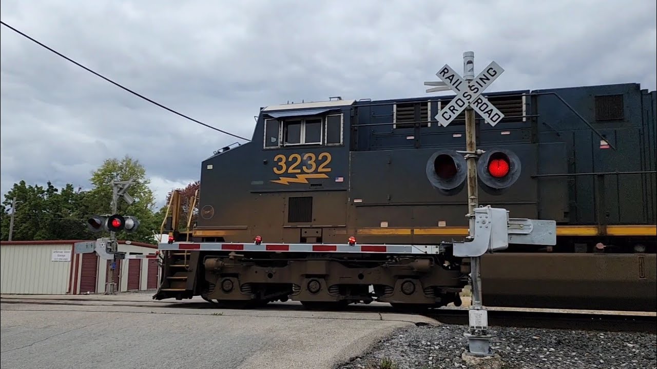 2nd Street Railroad Crossing, Altamont, IL YouTube