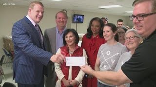The Love Kitchen gets donation from Mayor Jacobs