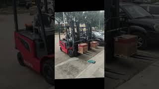 New 1.5t 1.8t special forklift for cold storage #HELI #forklift #factory