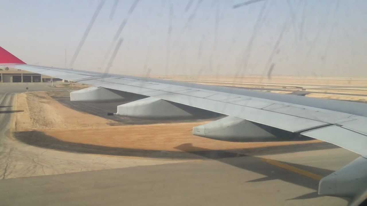 Srilankan airlines A330-200 riyadh landing.