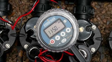 HRC-990 Battery-Powered Sprinkler Controller by Hydro-Rain