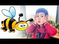 Des Abeilles attaque Ok Alec et ces frères vidéo pour enfants (dessin animé pour enfant )