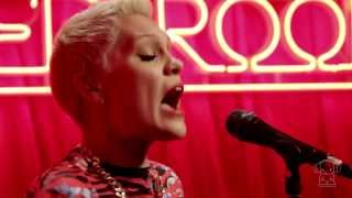 Video thumbnail of "Jessie J - "It's My Party" live in Nova's Red Room (Acoustic)"