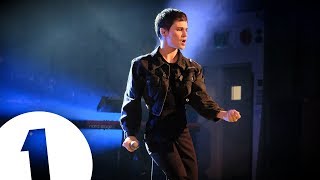 Christine and the Queens - Kiss It Better (Rihanna cover) in the Live Lounge