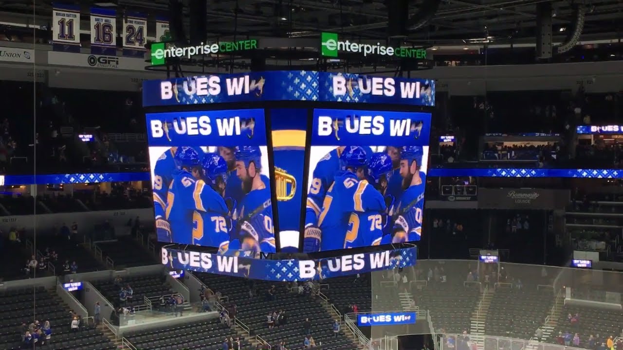 St. Louis Blues Goal Horn Live + Towel Man #2 - 11/30/19 