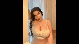 Meet The Iranian 🇮🇷 Plus Curve Size Model @meliaclaps| One Min Biography.