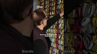 18 Yıldır Biriktirdiği 15 Bin Çay Paketini Müşterilerine Sergiliyor