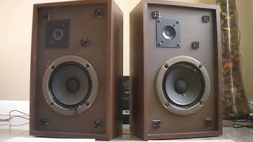 The Advent /3 - Bookshelf Stereo Speakers