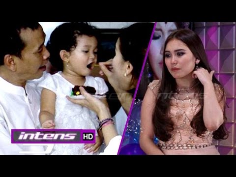 Keluarga Jadi Penopang Semangat Hidup Ayu Ting Ting - Intens 11 November 2015