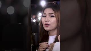 Fitri Tamara Gimana Kabarnya Sekarang  shorts