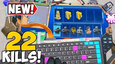 *NEW* HACKER DEVICE CLASS GAMEPLAY IN CALL OF DUTY MOBILE BATTLE ROYALE! SOLO VS SQUAD! IN SEASON10