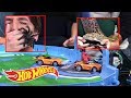 Playing Rocket League RC with Real Snakes and Spiders | Gaming Garage | @Hot Wheels