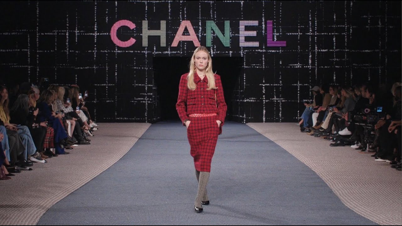 Chanel at Paris Fashion Week Spring 2022