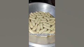 Thumbnail of SNACK 3 BAHAN DARI TEPUNG KETAN!!!RENYAH??#shorts #short #shortvideo #shortsfeed