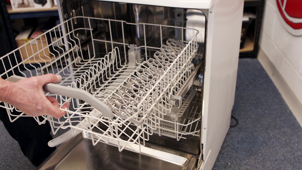 Wie ersetzt man den oberen Sprüharm an einer Spülmaschine YouTube Wie ersetzt man den oberen Sprüharm an einer Spülmaschine YouTube