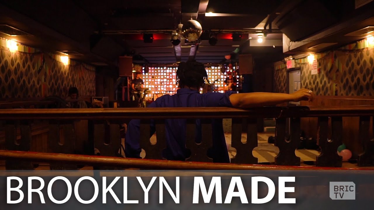 Singer-Songwriter Denitia Returns
