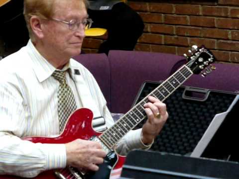 Harold Bradley performing The Christmas Song (Ches...