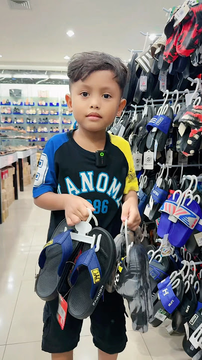 Deffan buys sandals || Deffan yeye chanel || #shorts