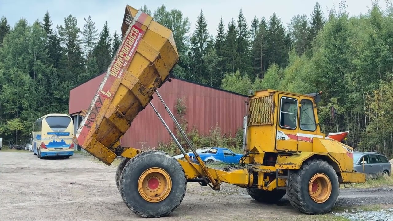 Dumper  Moxy 4212