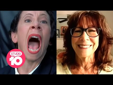 Video: Vlera neto e Mindy Sterling: Wiki, e martuar, familja, dasma, paga, vëllezërit e motrat