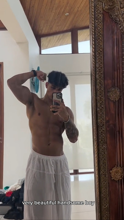guys check this video 🤪 #muscleattraction #motivation #lgbtcommunity #fitnessmotivation #gayfitness