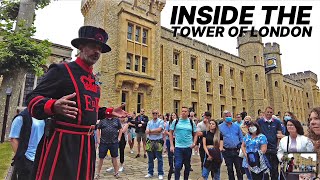 A guided tour with the Tower of London's Yeoman Warder also known as 'Beefeater' 🏰🇬🇧