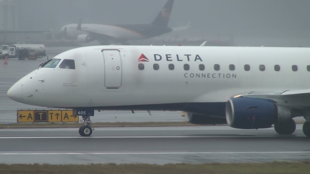 Delta Connection (Compass Airlines) N605CZ ERJ-175 Takeoff Portland Airport (PDX)