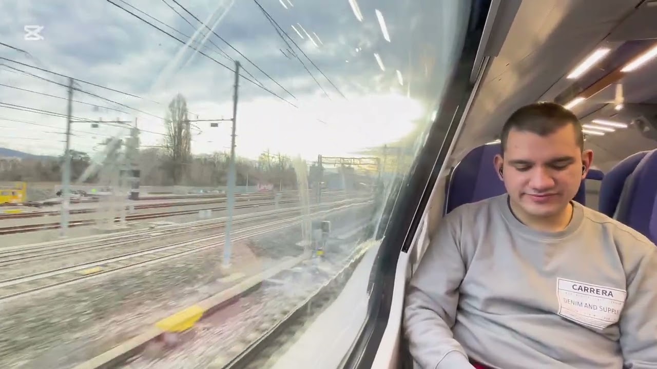 Un treno merci a suonato fortissimo si sentiva tutta a Settimo Torinese 