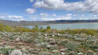 Mono Lake from 395 beautiful inland lake