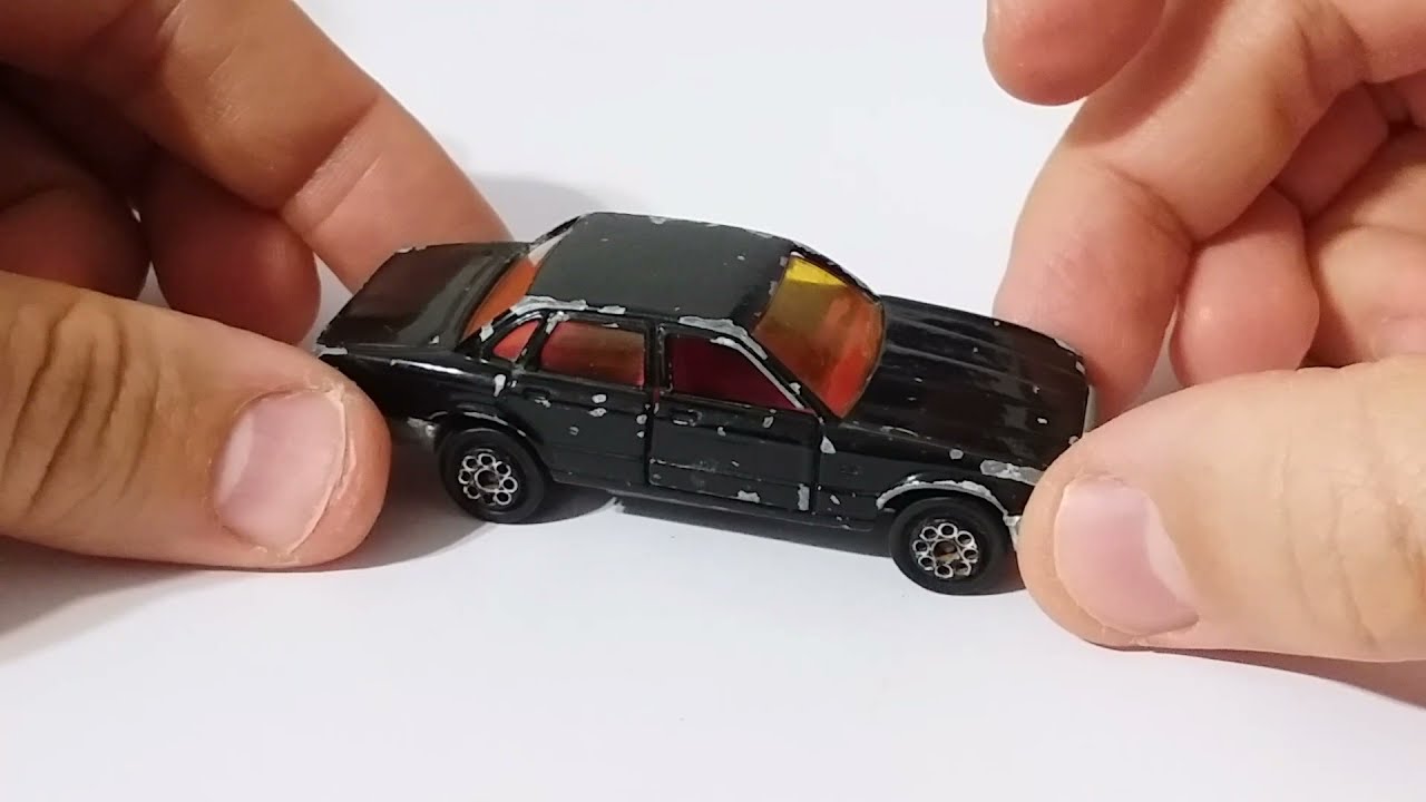 Restauro Majorette Jaguar XJ6 nr. 293: tutorial-parte 1: rompere e ricostruire il rivetto